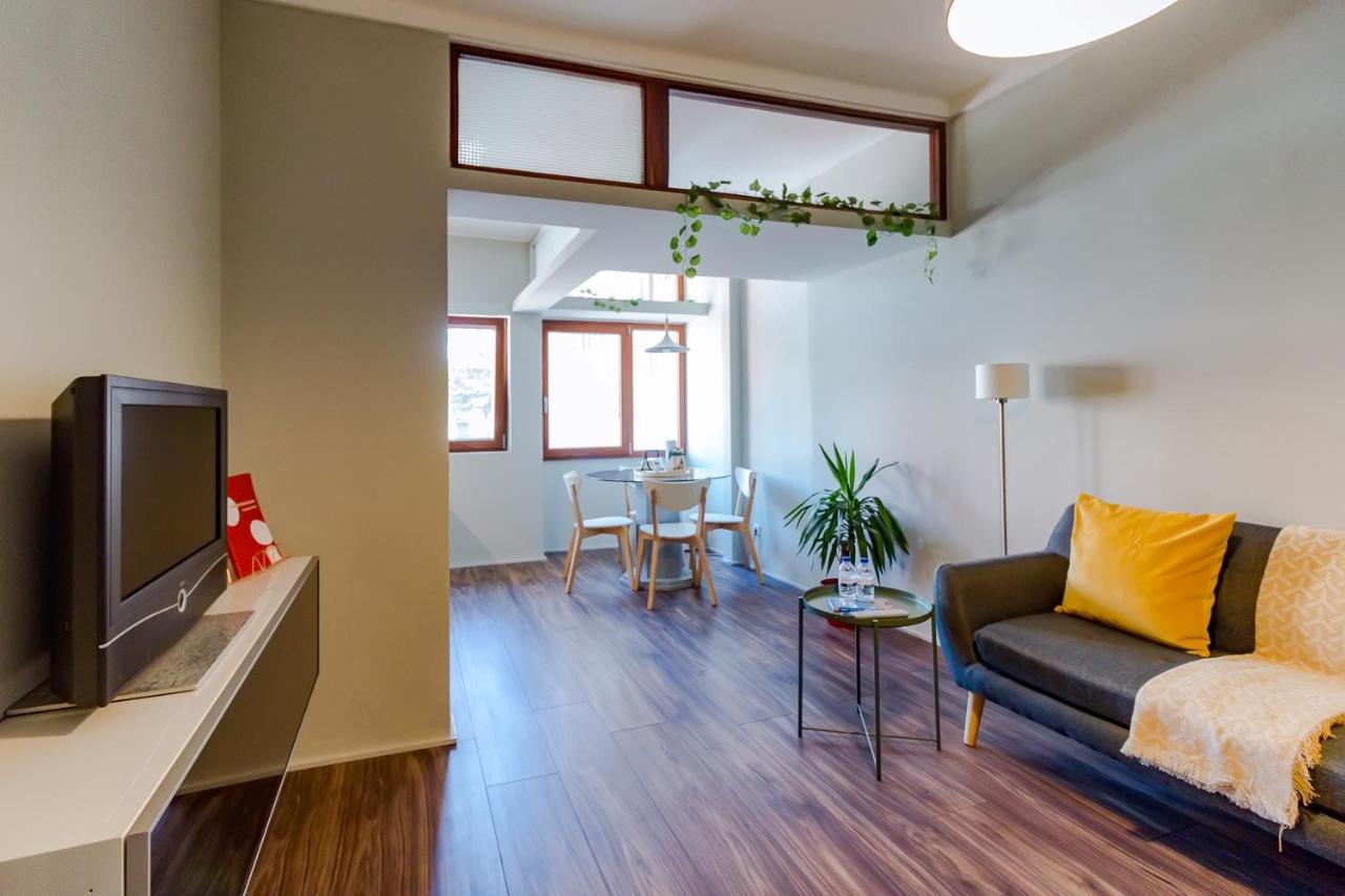 Family Trindad Flat Appartement Porto Buitenkant foto